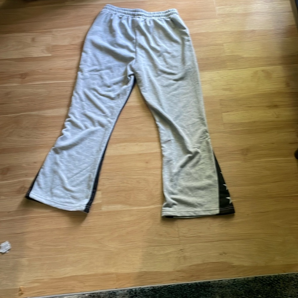 It’s a very good for pjs - Picture 2 of 2